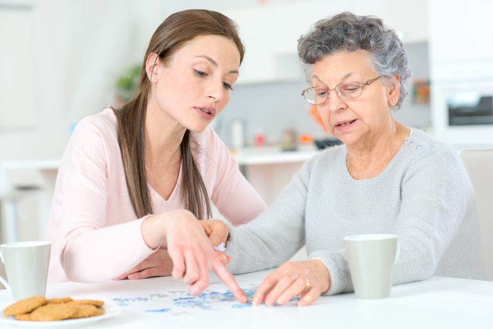4 Ways Families Can Support Seniors in Assisted Living Care