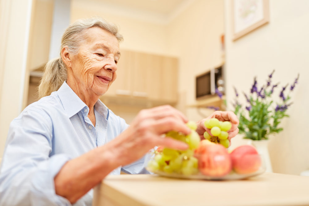 How Seniors Can Maintain Health During Cold and Flu Season