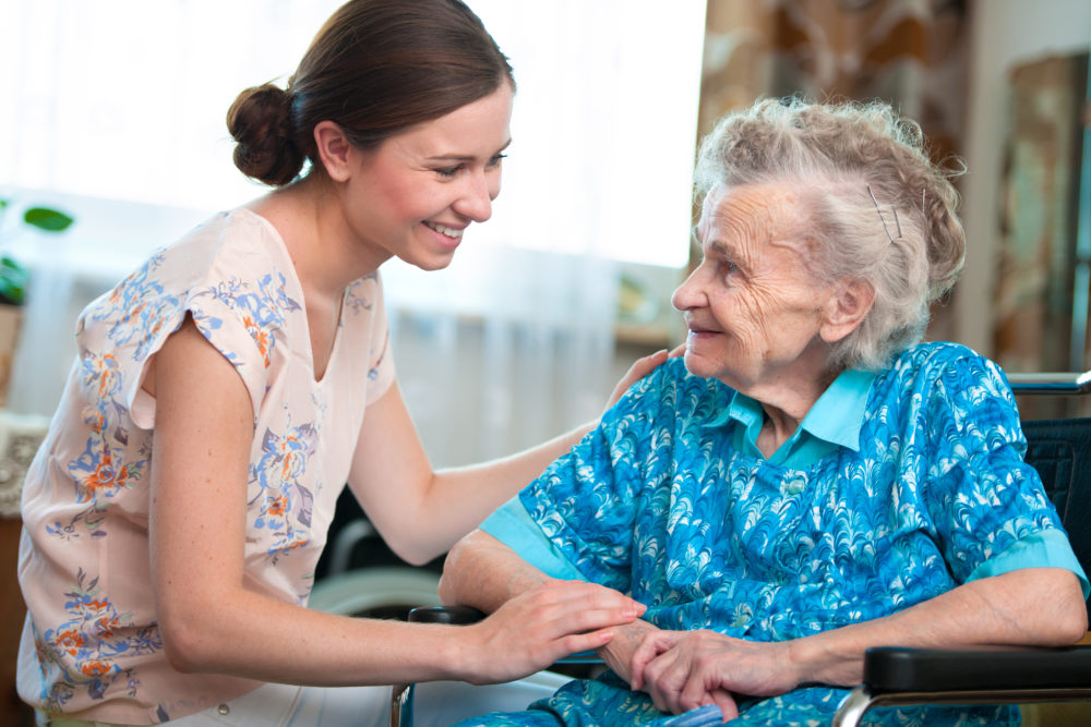 5 Ways A Caregiver Can Help An Elderly Individual With Poor Eyesight